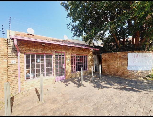 48M² BUSINESS CENTRE TO LET IN HALFWAY GARDENS